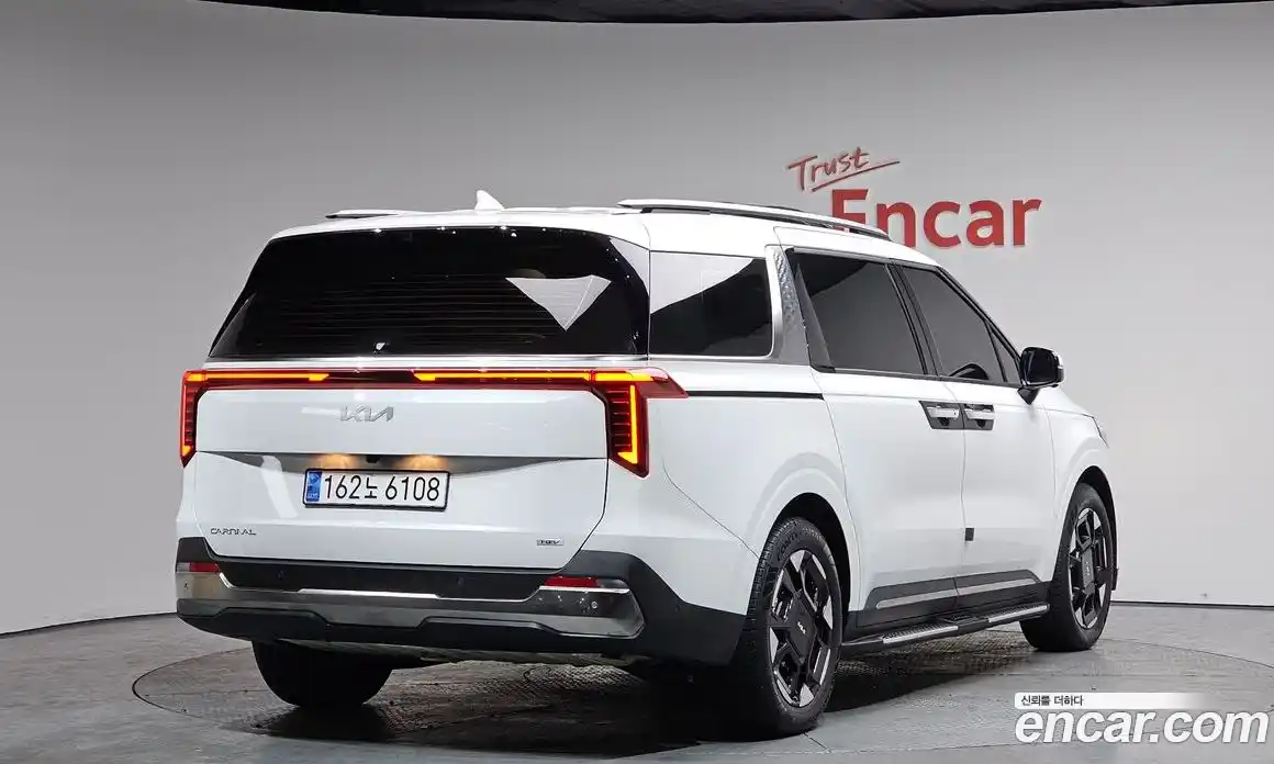 Kia Canival 2025 1.6 гидро в Москве № 115504, фото 1