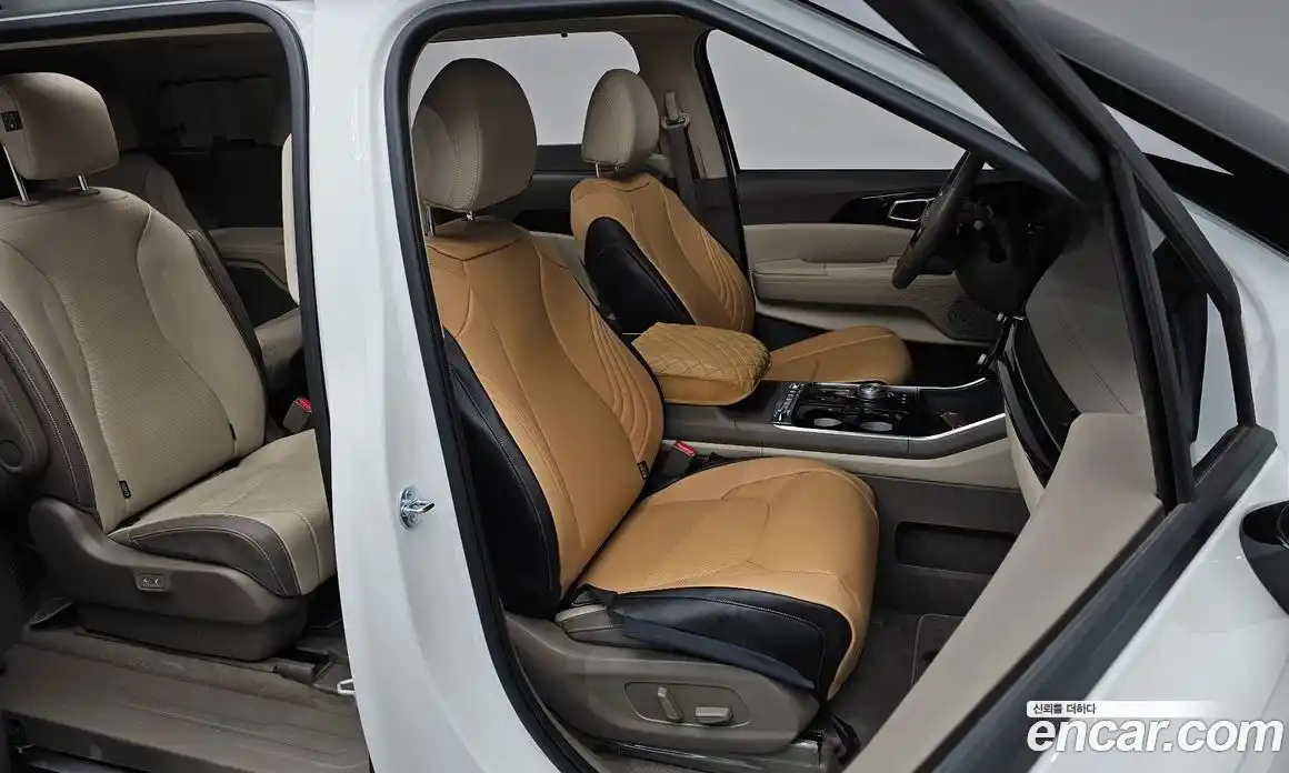 Kia Canival 2025 1.6 гидро в Москве № 115504, фото 9