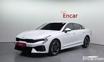 Kia K5, 2025