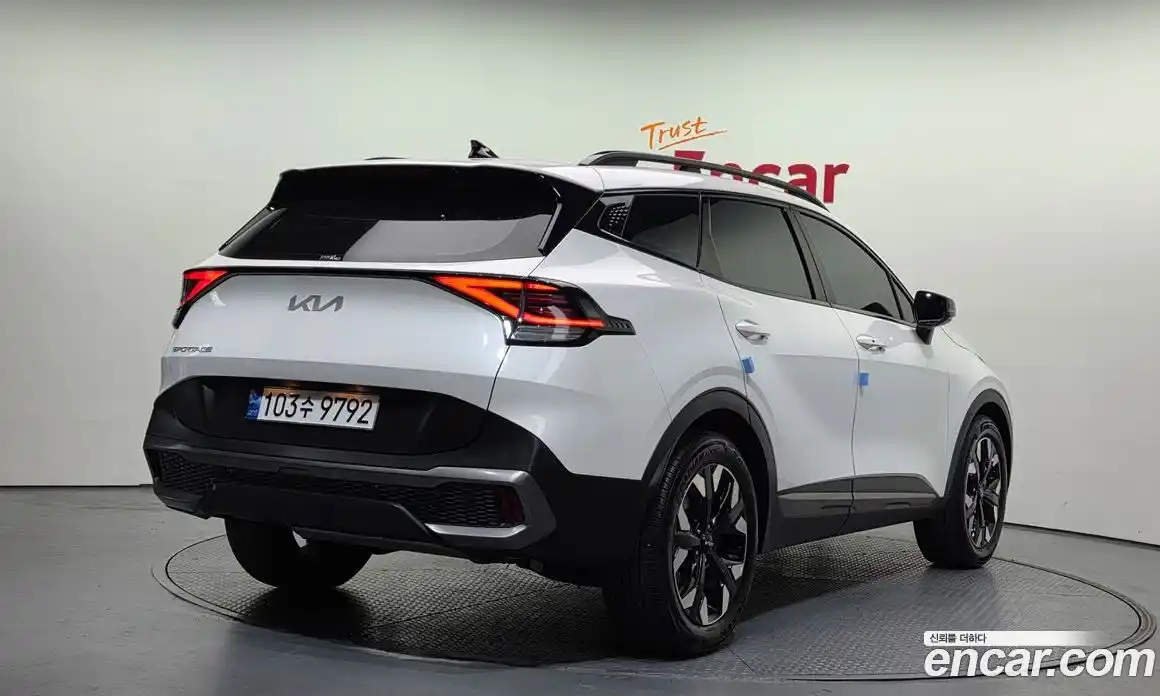 Kia Sportage 2023 1.6 гидро в Москве № 131609, фото 2