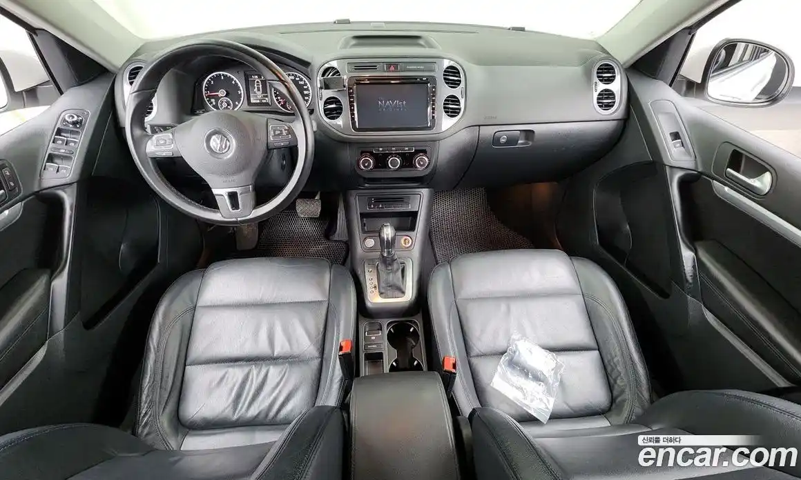Volkswagen Tiguan 2014 2.0 гидро в Москве № 134929, фото 7