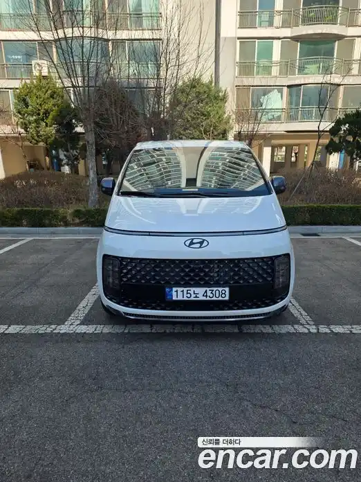 Hyundai Staria 2025 1.6 гидро в Москве № 1464298, фото 3