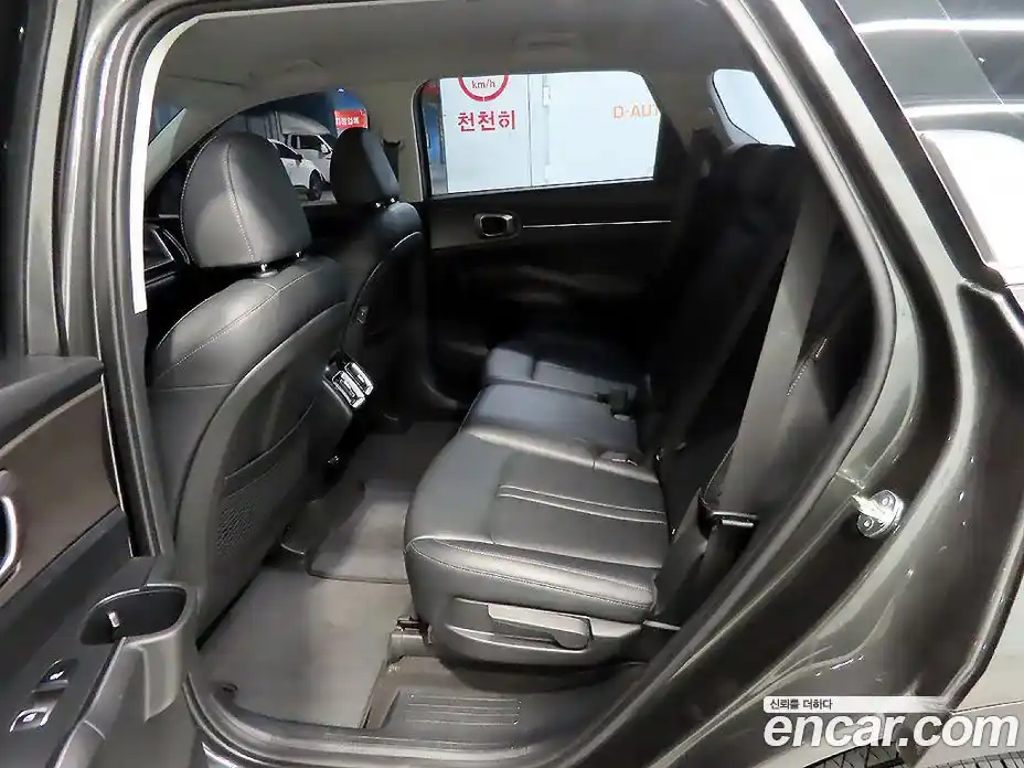 Kia Sorento 2023 2.2 гидро в Москве № 1465479, фото 7