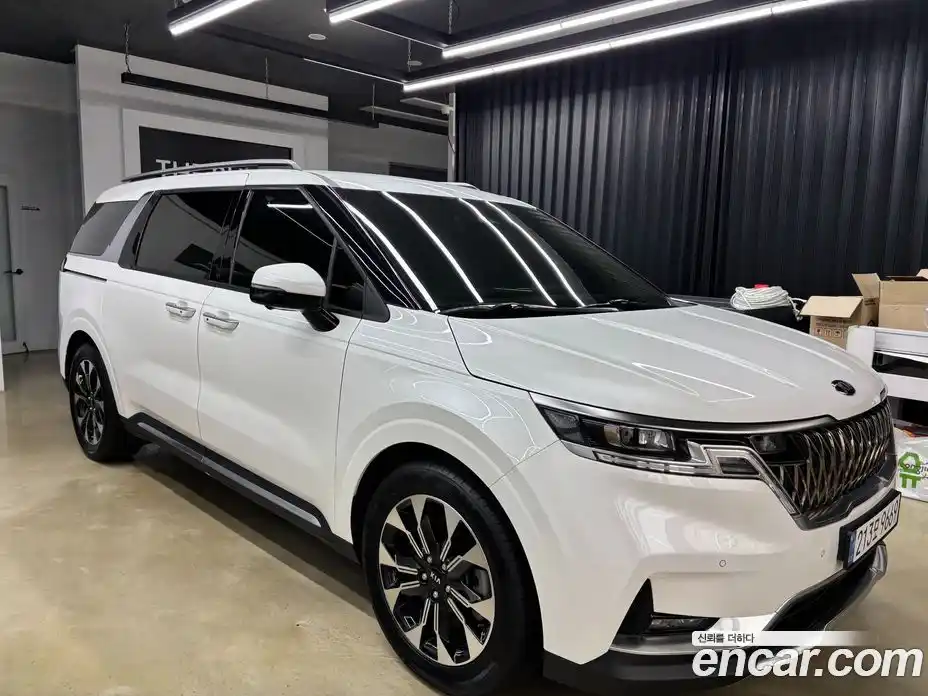 Kia Canival 2021 2.2 гидро в Москве № 1465510, фото 3