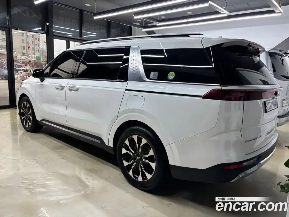 Kia Canival 2021 2.2 гидро в Москве № 1465510, фото 6