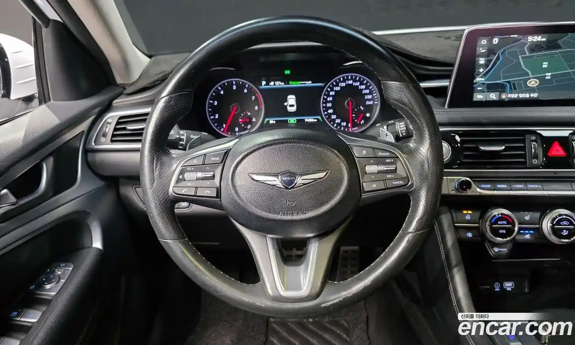 Genesis G70 2018 2.0 Классический в Москве № 1466876, фото 13