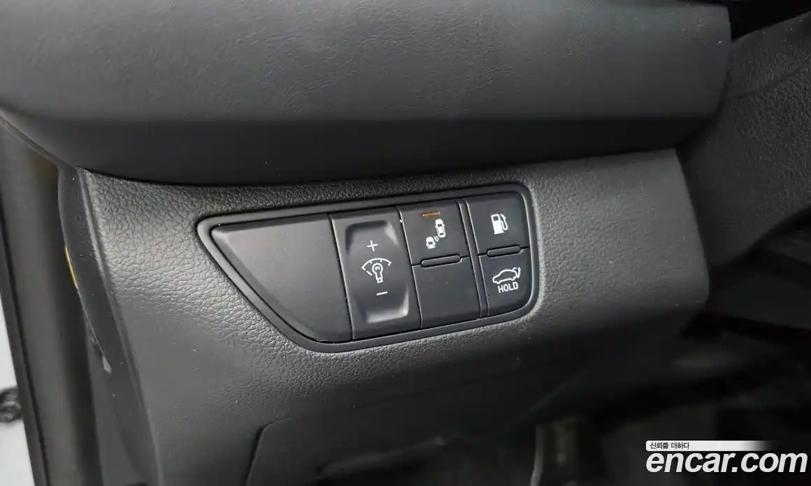 Genesis G70 2018 2.0 Классический в Москве № 1466876, фото 17