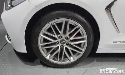 Genesis G70 2018 2.0 Классический в Москве № 1466876, миниатюра 5