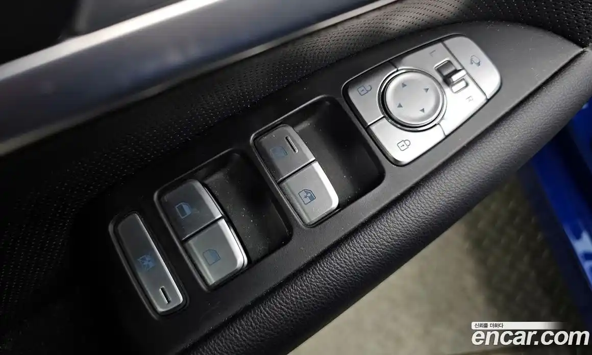 Genesis G70 2017 2.0 Классический в Москве № 1466955, фото 14