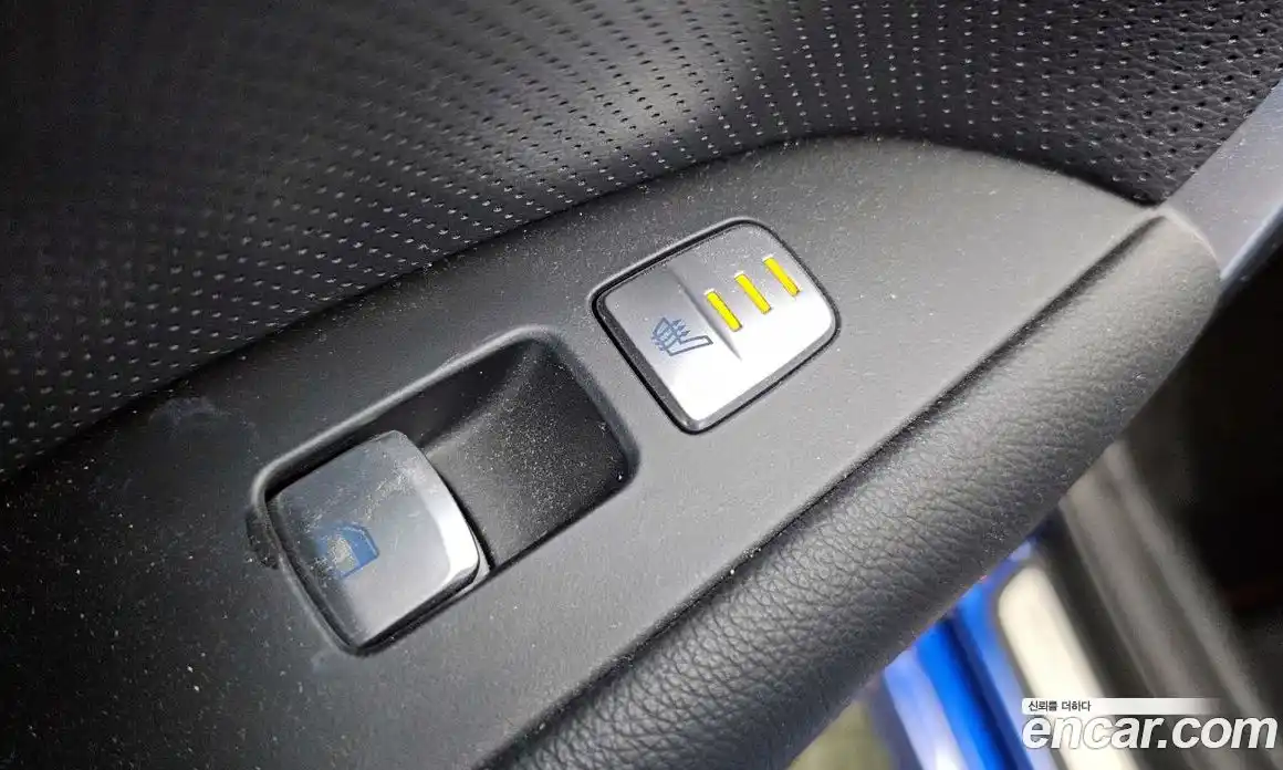 Genesis G70 2017 2.0 Классический в Москве № 1466955, фото 19