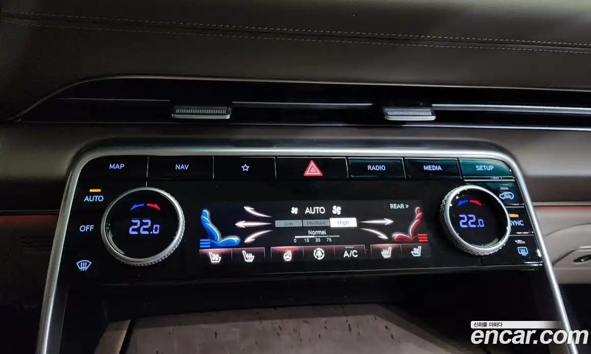 Genesis GV80 2020 2.5 Автомат в Москве № 1466956, фото 16