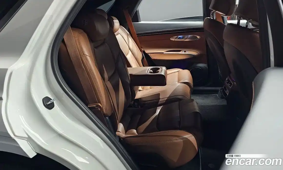 Genesis GV70 2022 2.5 Автомат в Москве № 1467038, фото 12