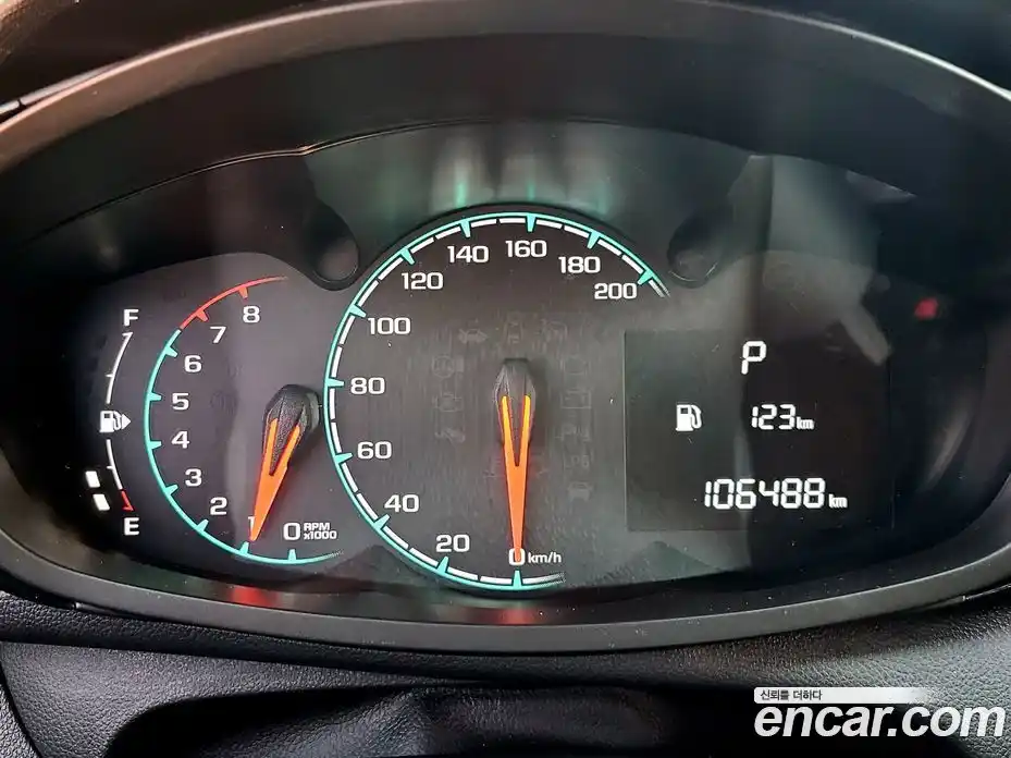 Chevrolet Spark 2016 1.0 гидро в Москве, фото 11
