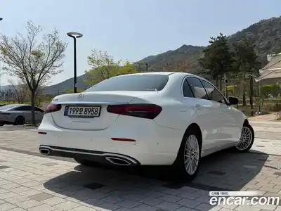 Mercedes-Benz E-Class 2021 2.0 гидро в Москве № 1472448, миниатюра 2