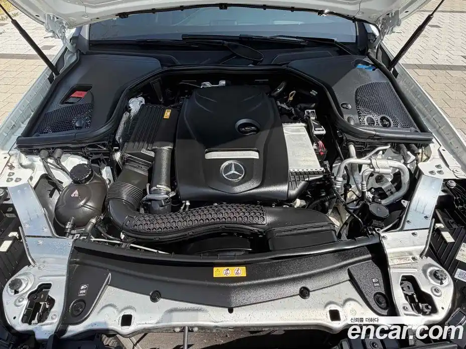 Mercedes-Benz E-Class 2021 2.0 гидро в Москве № 1472448, фото 6