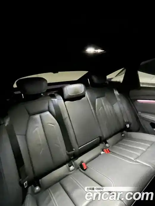 Audi Q4 e-tron 2023 гидро в Москве № 1473597, фото 6