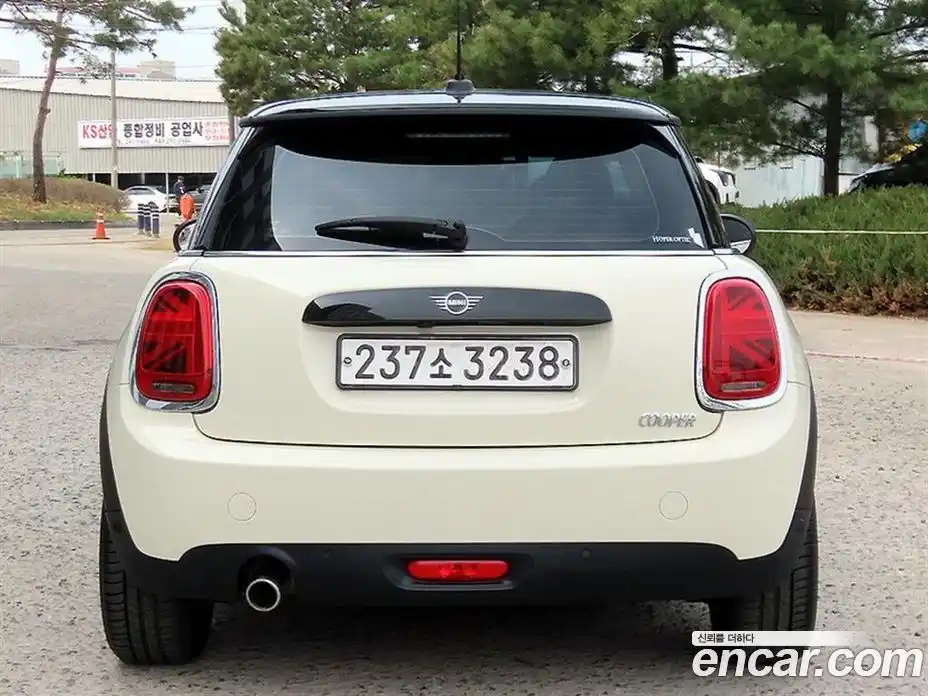 Mini Cooper 2020 1.5 гидро в Москве № 1475772, фото 4