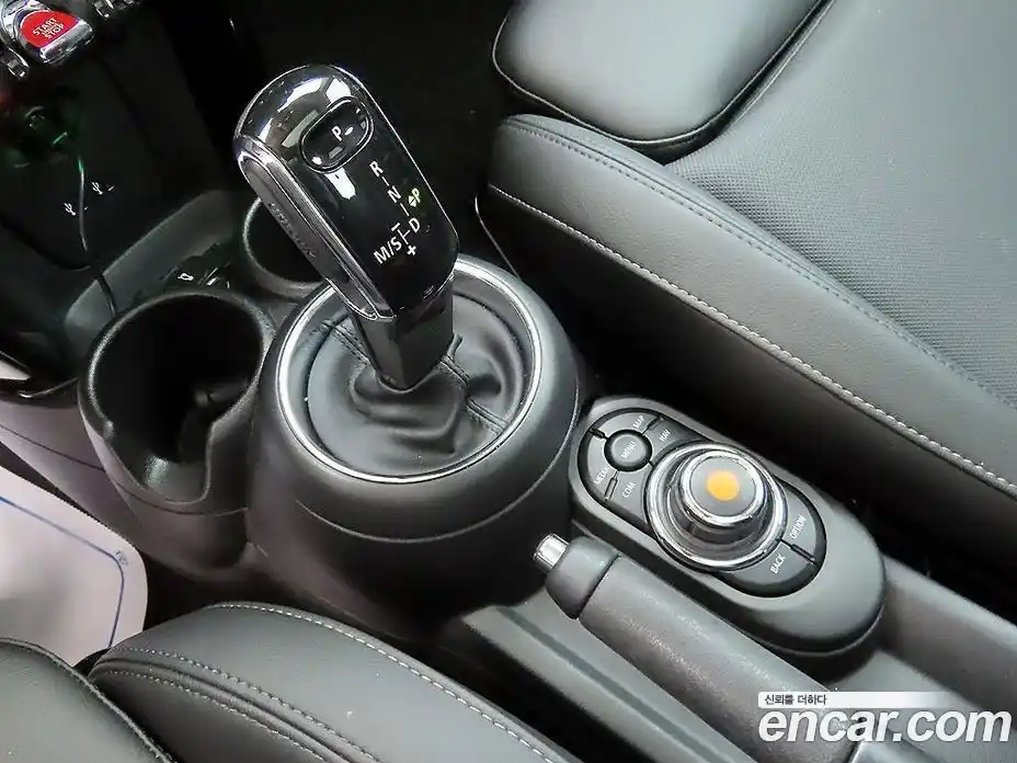 Mini Cooper 2020 1.5 гидро в Москве № 1475772, фото 9