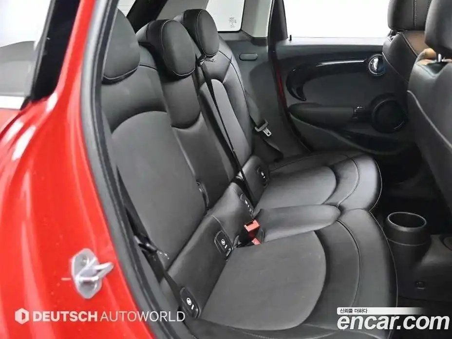 Mini Cooper 2018 1.5 гидро в Москве № 1475776, фото 12