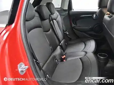 Mini Cooper 2018 1.5 гидро в Москве № 1475776, миниатюра 12