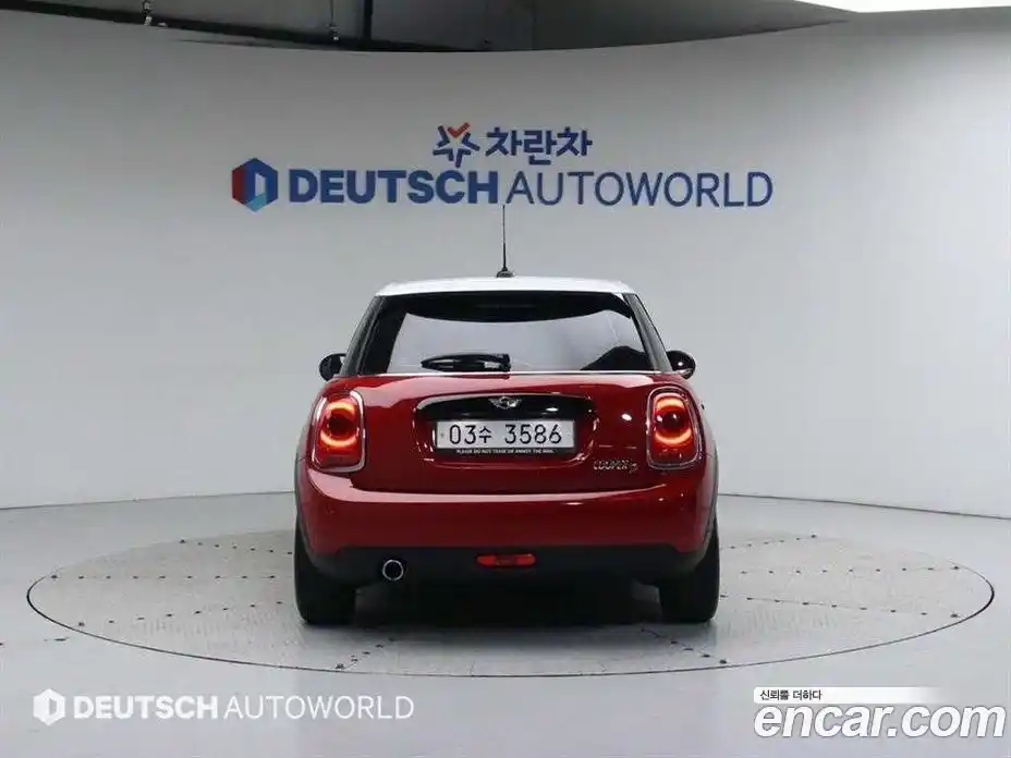 Mini Cooper 2018 1.5 гидро в Москве № 1475776, фото 4