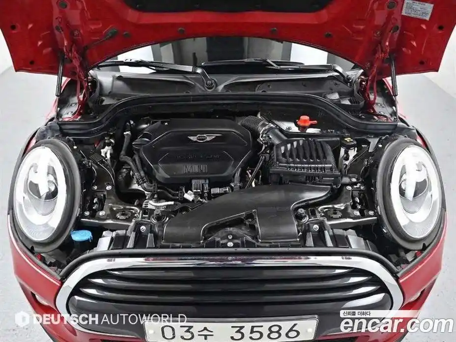 Mini Cooper 2018 1.5 гидро в Москве № 1475776, фото 6