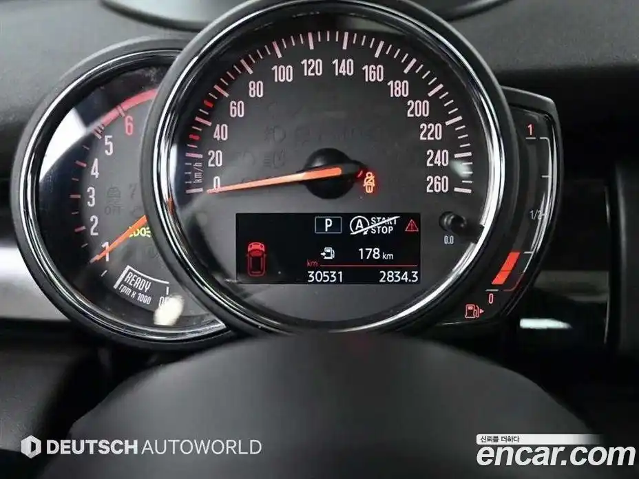 Mini Cooper 2018 1.5 гидро в Москве № 1475776, фото 8