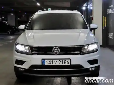 Volkswagen Tiguan 2020 2.0 гидро в Москве № 1476631, миниатюра 2