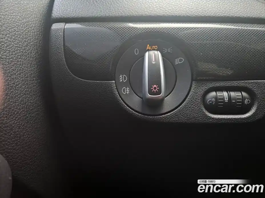 Volkswagen Jetta 2012 2.0 гидро в Москве № 1476667, фото 9