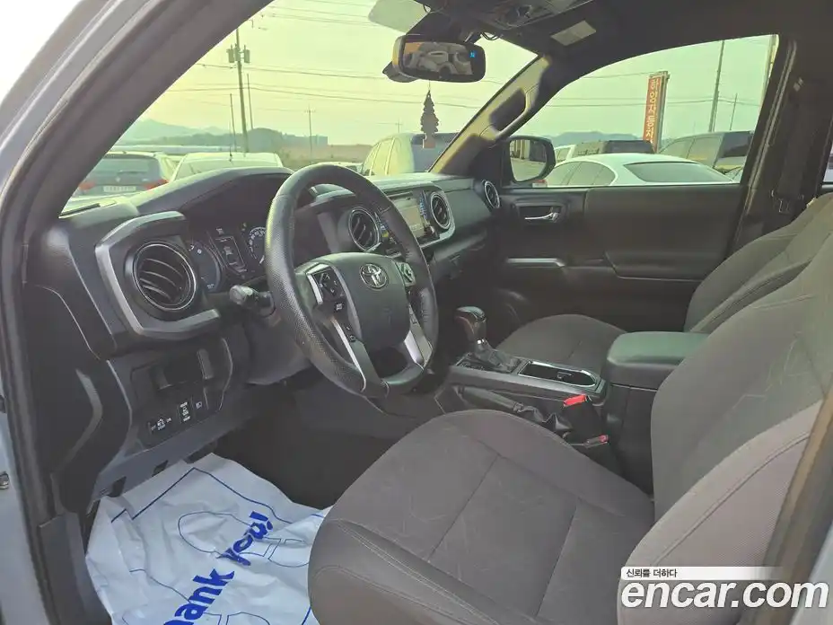 Toyota Tacoma 2018 3.5 гидро в Москве № 1477103, фото 11