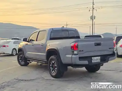Toyota Tacoma 2018 3.5 гидро в Москве № 1477103, миниатюра 2