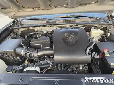 Toyota Tacoma 2018 3.5 гидро в Москве № 1477103, миниатюра 6