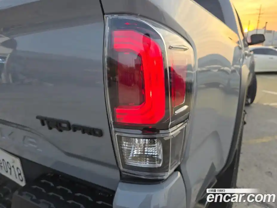 Toyota Tacoma 2018 3.5 гидро в Москве № 1477103, фото 10