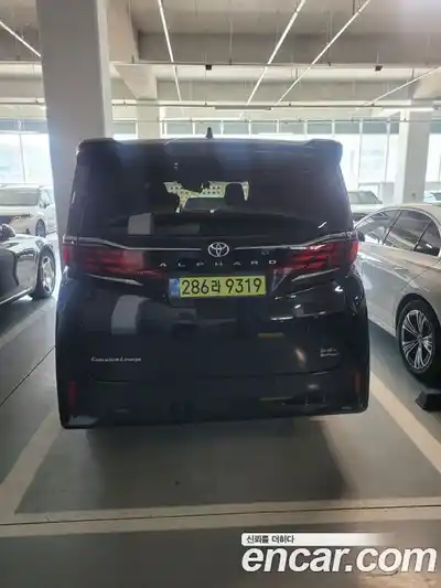 Toyota Alphard 2025 2.5 вариатор в Москве № 1477133, миниатюра 2