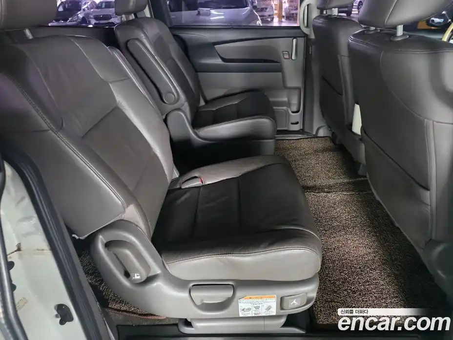 Honda Odyssey 2013 3.5 гидро в Москве № 1477268, фото 13