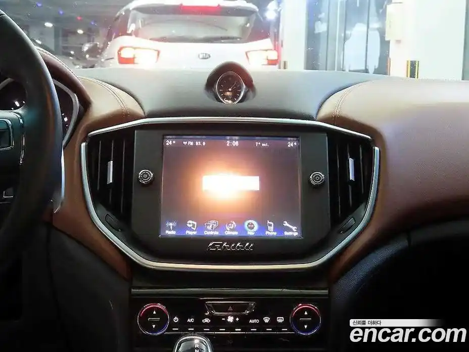 Maserati Ghibli 2016 3.0 гидро в Москве № 1477737, фото 11