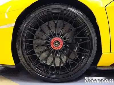 Lamborghini Aventador 2018 5.5 гидро в Москве № 1478095, миниатюра 7