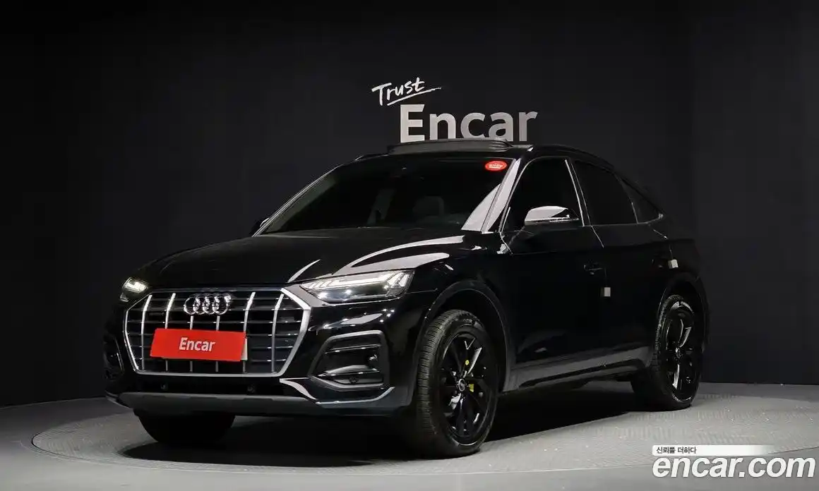 Audi Q5 2021 2.0 гидро в Москве № 159937, фото 1