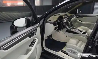 Porsche Macan 2017 3.0 гидро в Москве № 165551, миниатюра 10