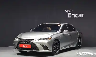 Lexus ES, 2024