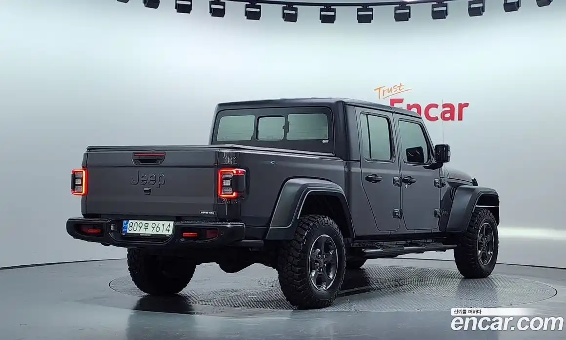 Jeep Gladiator 2021 3.6 гидро в Москве № 169429, фото 2
