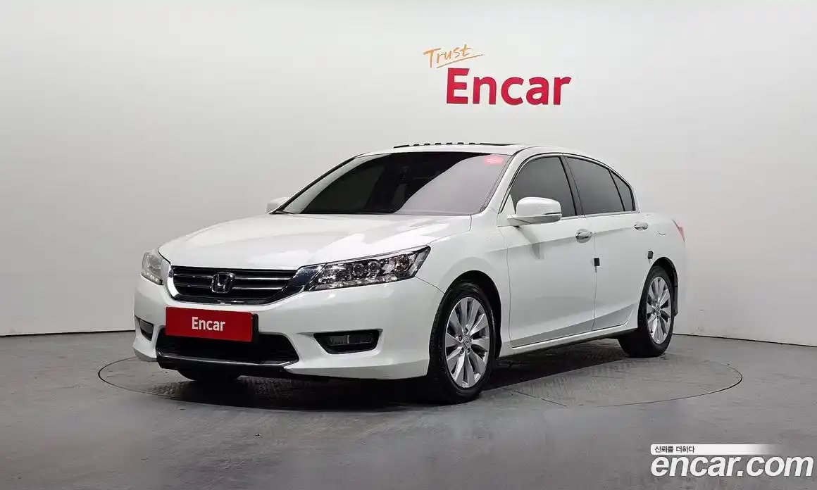 Honda Accord 2015 2.4 гидро в Москве № 170601, фото 1