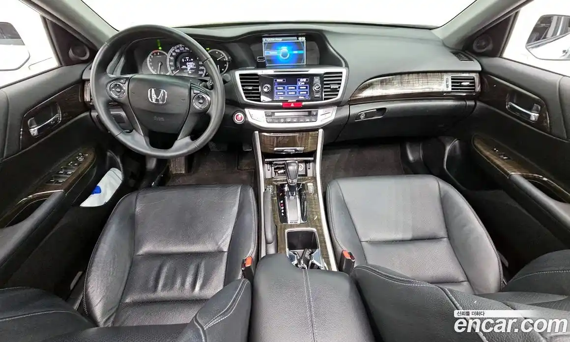 Honda Accord 2015 2.4 гидро в Москве № 170601, фото 7
