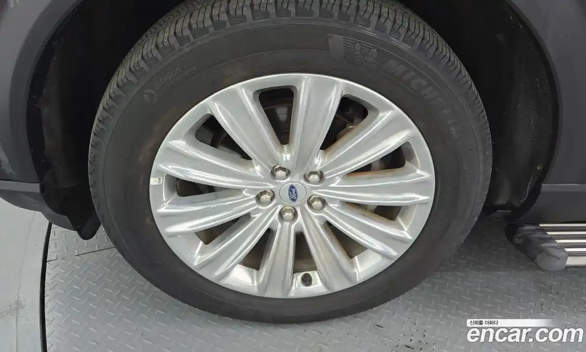 Ford Explorer 2019 2.3 гидро в Москве № 170813, фото 5