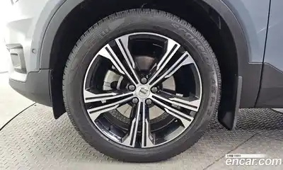 Volvo XC40 2022 2.0 гидро в Москве № 196998, миниатюра 5