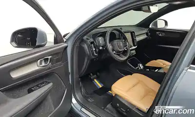 Volvo XC40 2022 2.0 гидро в Москве № 196998, миниатюра 10
