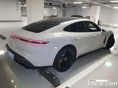 Porsche Taycan 2024 0.1 гидро в Москве № 197839, миниатюра 6