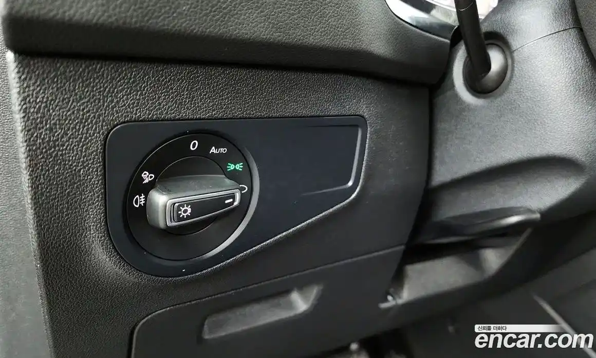 Volkswagen Tiguan 2021 2.0 гидро в Москве № 215134, фото 17