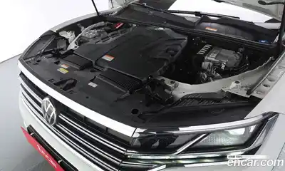 Volkswagen Touareg 2023 3.0 гидро в Москве № 215289, миниатюра 5
