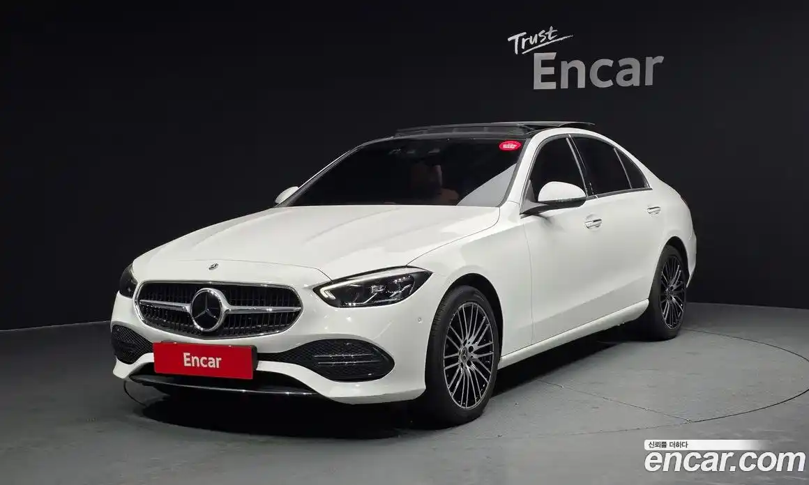 Mercedes-Benz C-Class 2022 2.0 гидро в Москве № 220653, фото 1